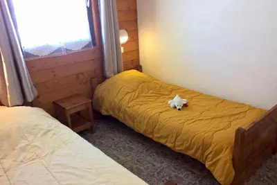 Image de À 100m des pistes de ski, 1er étage, télévision, 35m², La Norma