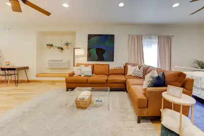 Image de Private Apartment with pool, 5 min to downtown