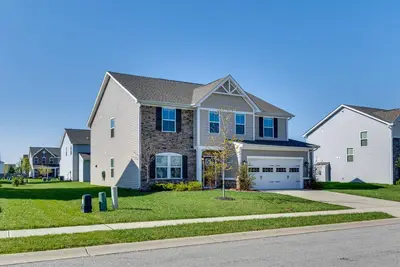 Image de Spacious Home w/ Fireplace - Near Golf!