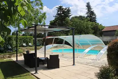 Image de Près de Sarlat, gîte \"La Lousse\" 3 chambres