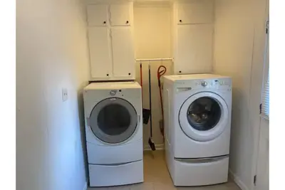 Image de Clean, spacious home minutes from downtown Birmingham, Al