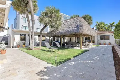 Image de Walnut By The Sea