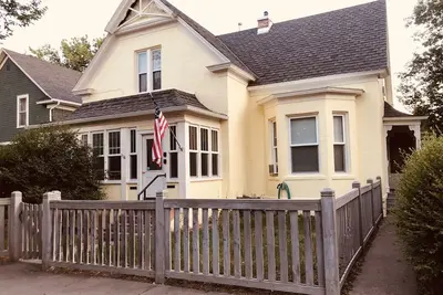 Image de Victorian Townhouse Downtown Livingston