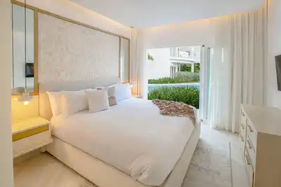 Image de Lovely 2br Beachfront Condo