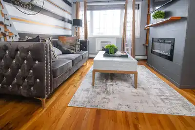 Image de Hip, fresh Cozy 2 bedroom apartment in East Brooklyn