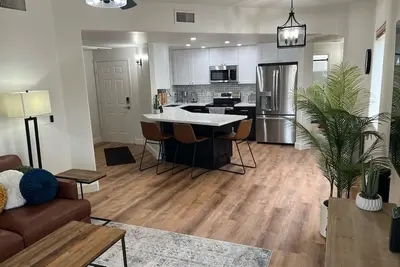 Image de Stunning Modern Condo Paradise Valley/Scottsdale