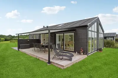 Image de Belle maison à Frørup avec cuisine