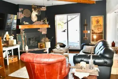 Image de Historic home in Cathederal district 2 min from downtown