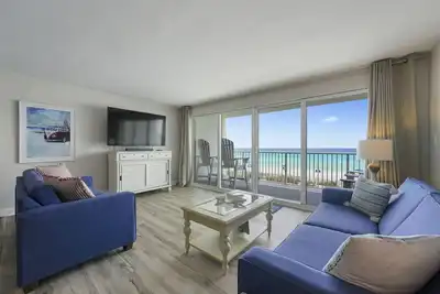 Image de Great for Families! Gulf Front Cabana Club 205 in the heart of Crystal Beach