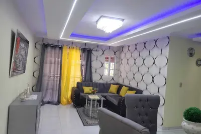 Image de Modern, Luxury and Confortable 3 Bedrooms 3 Bed 2 Bathrooms Apartment