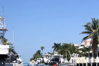 Waterfront - Luxury Dome-Home