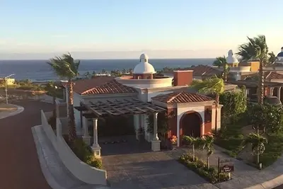 Image de Spectacular Ocean View 3 Bedroom Villa, Hotub, Pool, Grill, Firepit.