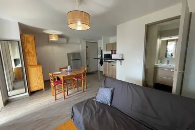 Image de Appartement climatisé 4 pers, proche plage, loggia, parking sécurisé, St-Cyprien