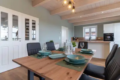 Image de Neubau! ! Dhh Direkt an der Eider mit Sauna für bis zu 6 Personen