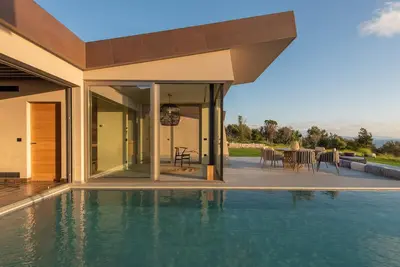 Image de Rare Luxury-Villa Thalatta with Private Pool in the Heart of Nature
