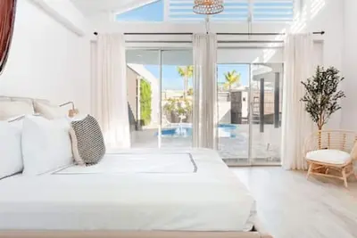 Image de Vistamar Villa 5bdr Private Waterfront