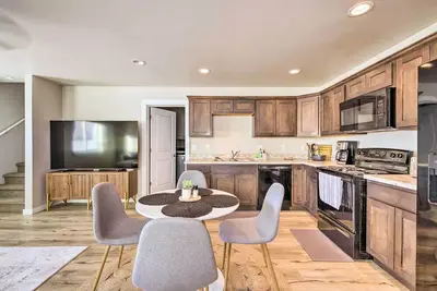 Image de Belgrade Vacation Rental w/ Mountain Views!