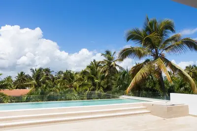 Image de Luxury 2 Bed + 2 Bath w/ Private Pool + Local Food