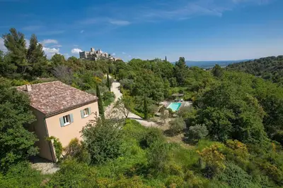 Image de Les Ramiers - Quatre Chambres Villa, Couchages 8