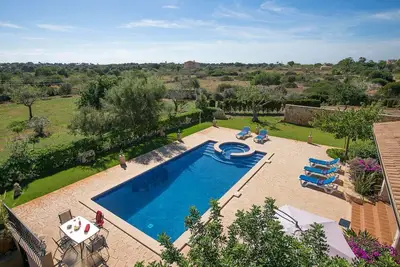 Image de Sa Marina - Six Chambres Villa, Couchages 12