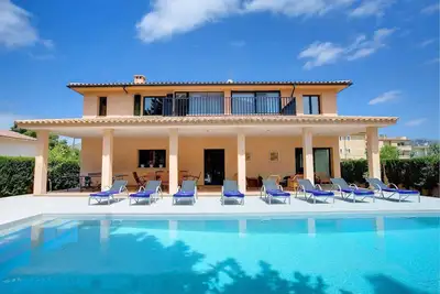 Marquesa - Quatre Chambres Villa, Couchages 8