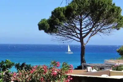 Image de Sant Ambroggio Bungalow