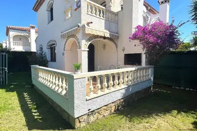 Image de Maison de vacances Miami-Platja pour 1 - 6 personnes avec 3 chambres à coucher - Maison de vacances