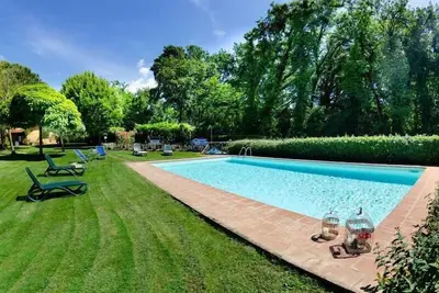 Image de Maison de vacances Montecarlo pour 1 - 6 personnes avec 2 chambres Ă coucher - Maison de vacances