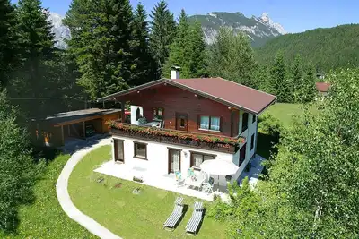 Image de Living unit first floor approx. 70sqm terrace, garden, sunbathing lawn, near ski lift & cross-country ski trail
