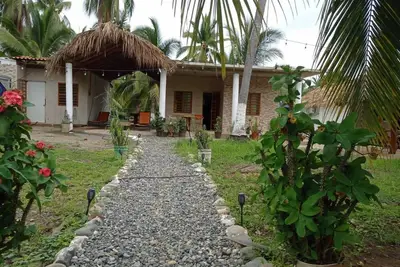 Image de Las Palmas House La Saladita Beach