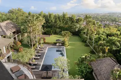 Image de 6 Bedrooms Private Pool in Jimbaran Hill Top