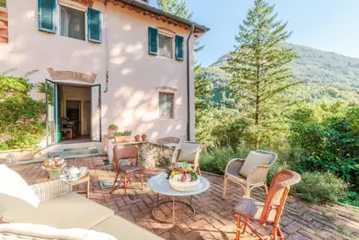 Image de Villa Birdsong, among the Woods in Camaiore