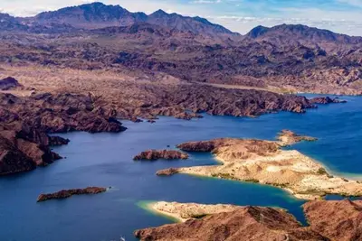 Image de Edgewater Casino Resort, 2 x Sedona Pool View Queen Smoking Room, Free Parking!