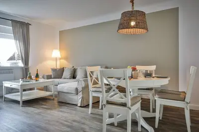Image de Moderne Ferienwohnung mit Balkon und Terrasse in Strandnaher Lage in Hörnum