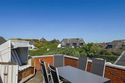 Image de Spacious apartment for up to 6 people in the heart of Hörnum.