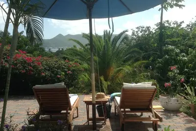 Image de Cottage by the sea. . . . . steps from Trout David…