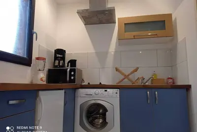 Image de Cocon dans les bois