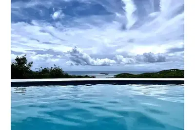 Image de Eco-Luxury Vacation House near Zoni Beach