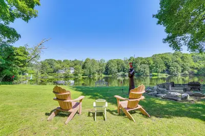 Image de Pet-Friendly Vacation Rental w/ Lake Access