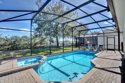 Image de Luxurious home 2 miles from Disney - Windsor Hills Resort