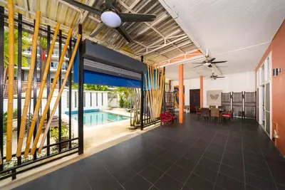 Image de Jungceylon Villa-Patong quiet location, large pool