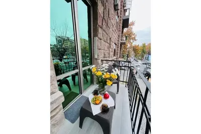 Image de Spacious 2 Bedrooms in the Center of Yerevan