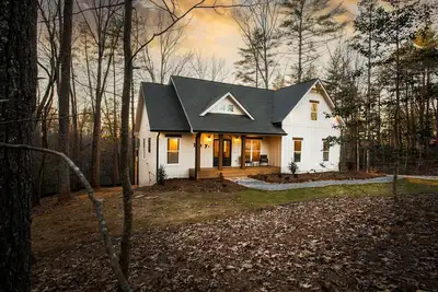 Image de One of a Kind Mountain Retreat!