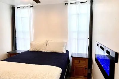 Image de New, At Earthen Haven