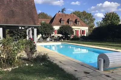 Image de Maison familiale au bord de la Dordogne très calme