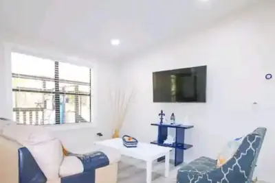 #63 The Palms by Joyful Moments