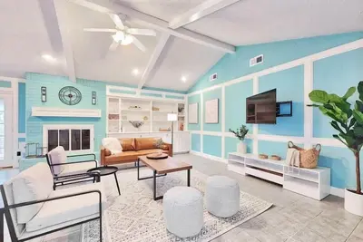 Image de Xvp1 - Bankside · Quiet Location|Full Kitchen|Parking|Cute Backyard