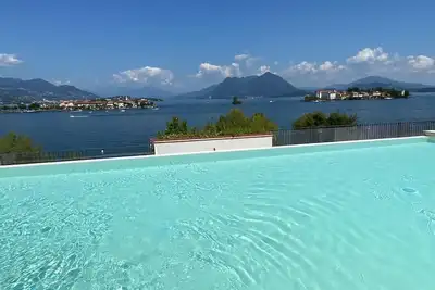Image de Isole apartment with pool and lake view in Baveno