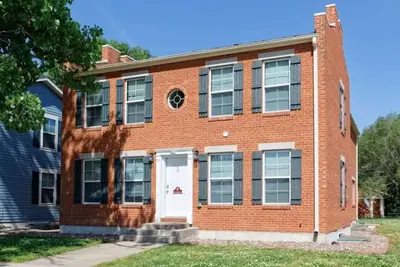 Image de The Brickhouse in Nauvoo Sleeps 18!