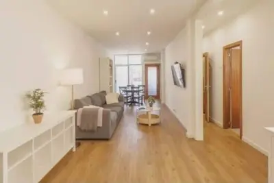 Image de Spacious 2bd/1. 5bt Flat in Porto City Center